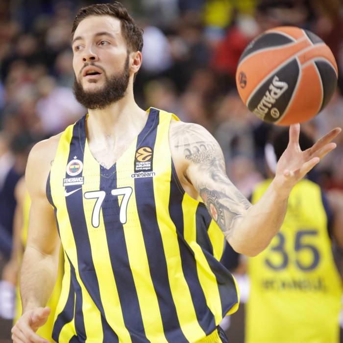 Foto de Joffrey Lauvergne, temporada 2018-2019