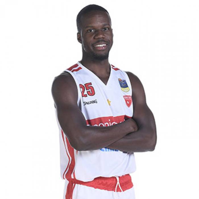 Photo of Ronald Moore, 2018-2019 season