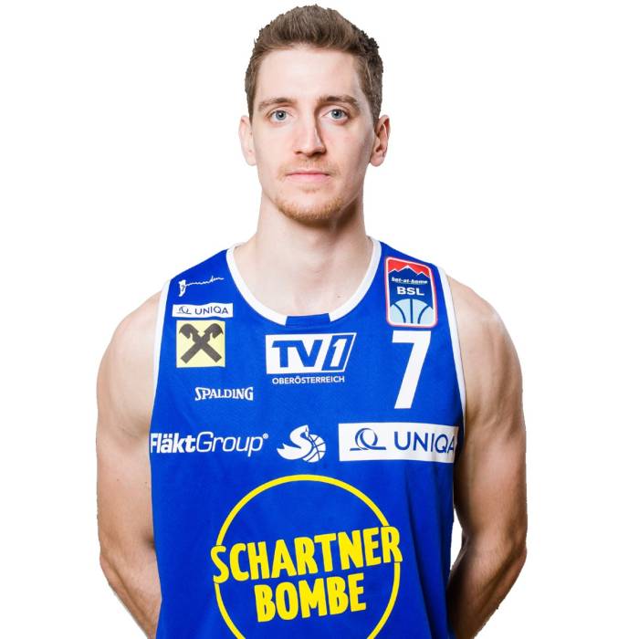 Photo of Benedikt Guttl, 2021-2022 season