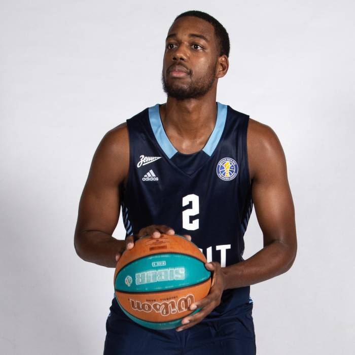 Foto de Jordan Loyd, temporada 2021-2022