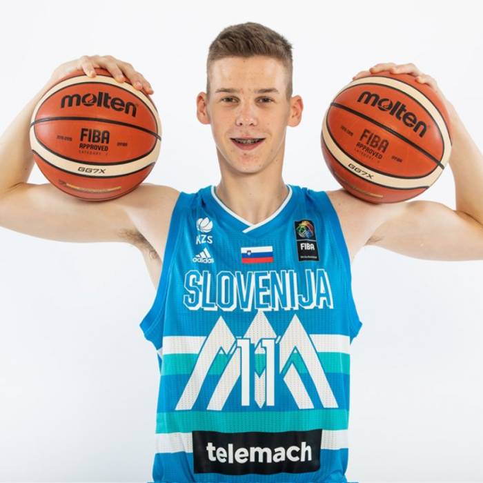 Photo of Luka Scuka, 2019-2020 season