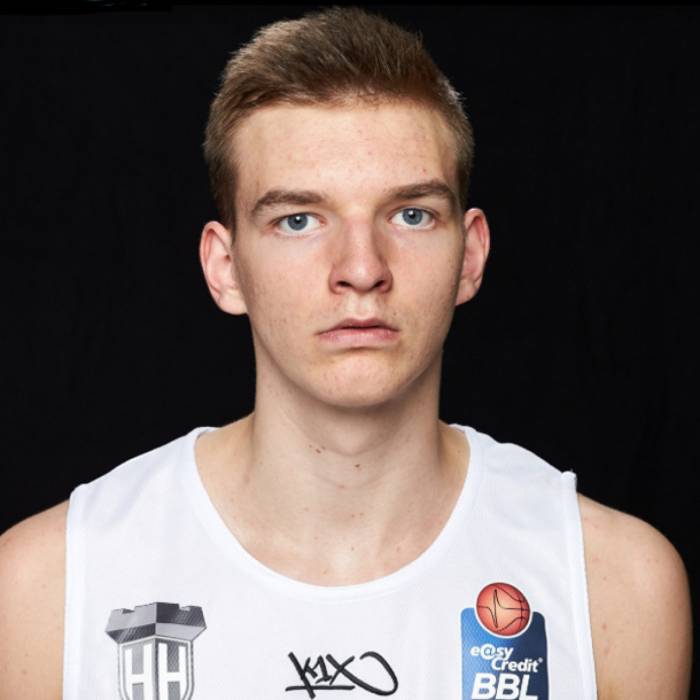 Foto de Justus Hollatz, temporada 2019-2020