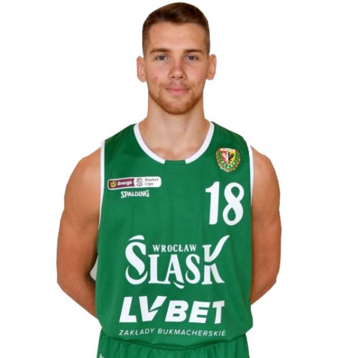 Photo of Szymon Tomczak, 2019-2020 season