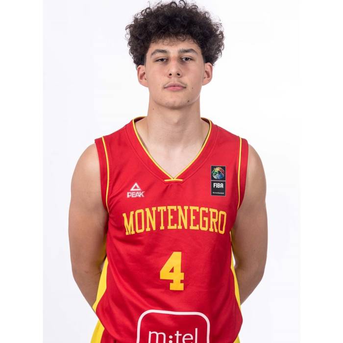 Photo of Luka Bogavac, 2022-2023 season