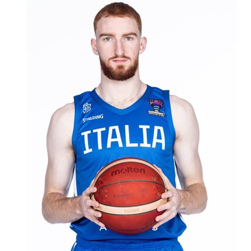 Foto de Nico Mannion, temporada 2022-2023