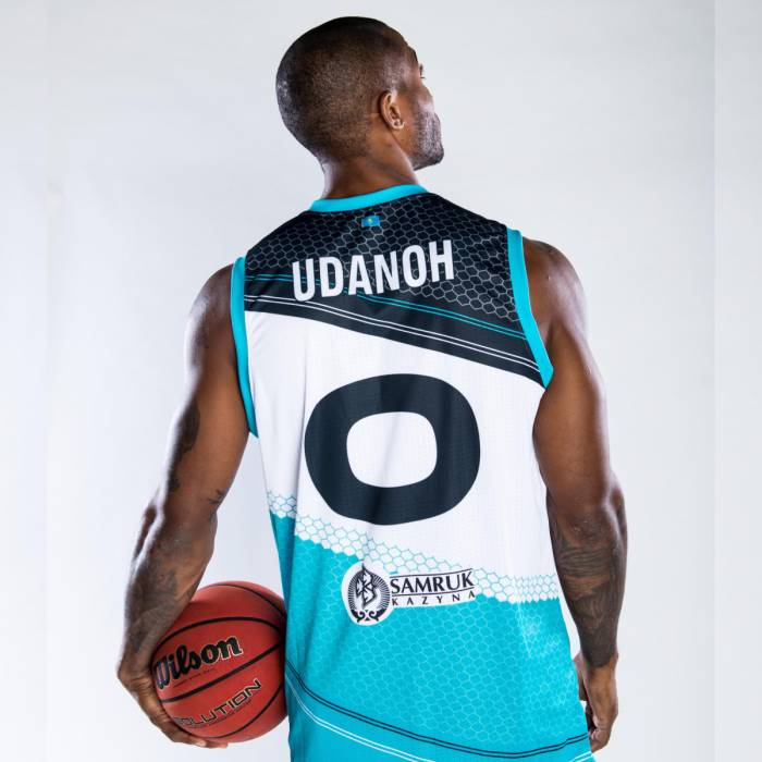 Foto de Ike Udanoh, temporada 2017-2018