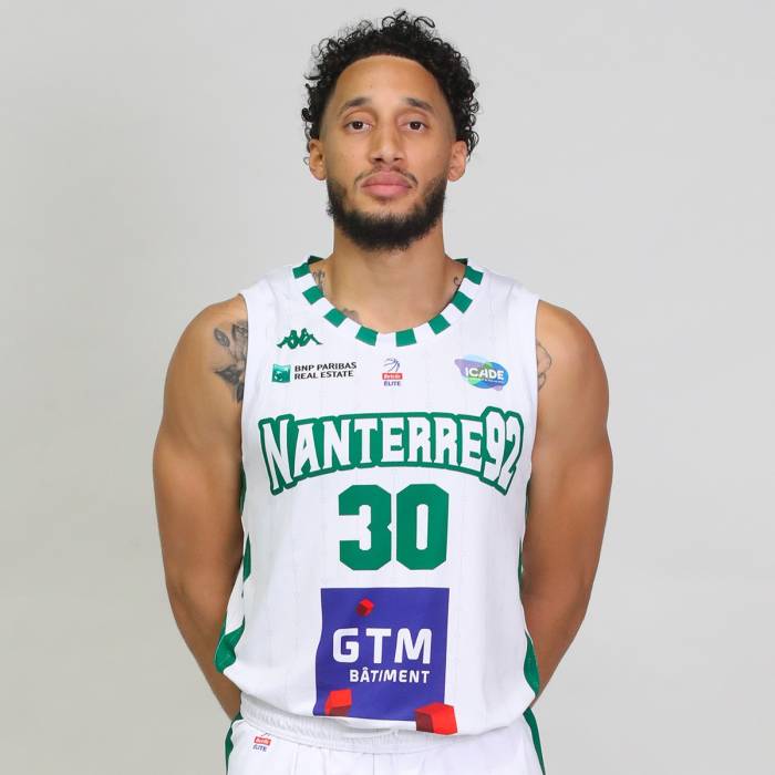 Foto de Jeremy Senglin, temporada 2021-2022