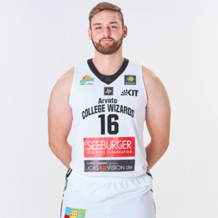 Photo of Moritz Bär, 2021-2022 season