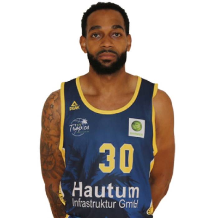 Photo de Omari Knox, saison 2021-2022