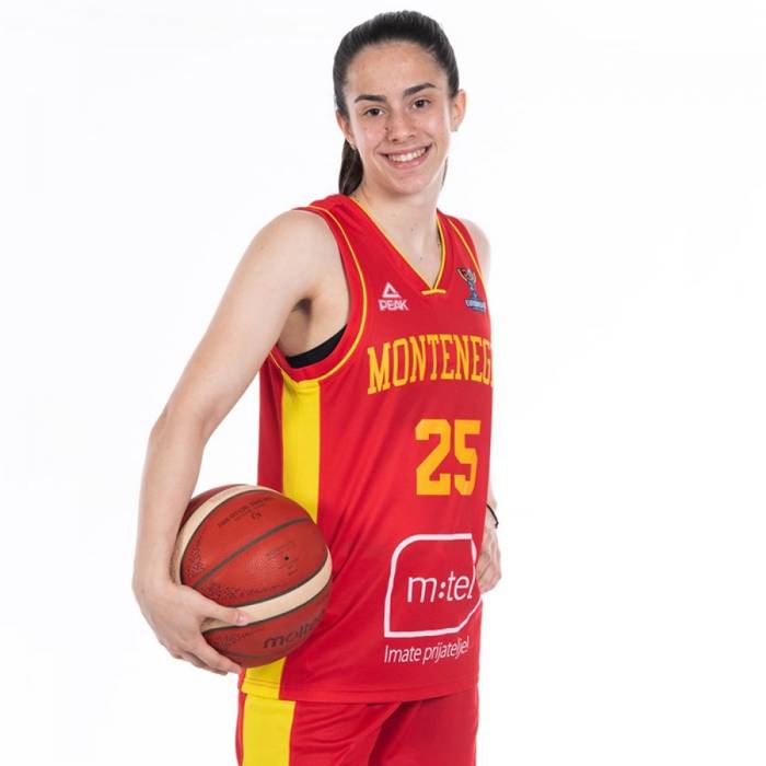 Photo de Marija Lekovic, saison 2021-2022