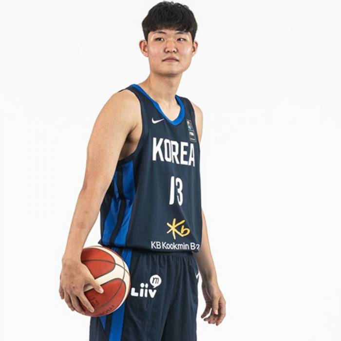 Photo of Kyutae Lee, 2021-2022 season