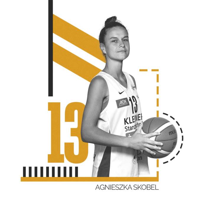 Photo of Agnieszka Skobel, 2021-2022 season