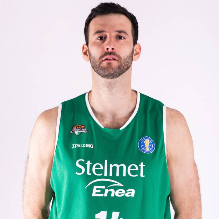 Foto de Boris Savovic, temporada 2018-2019