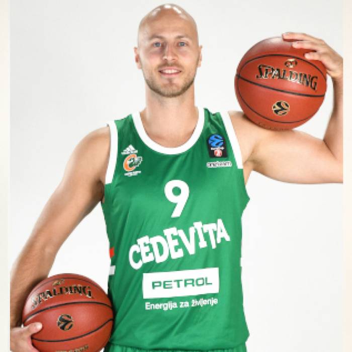 Foto de Mirko Mulalic, temporada 2019-2020