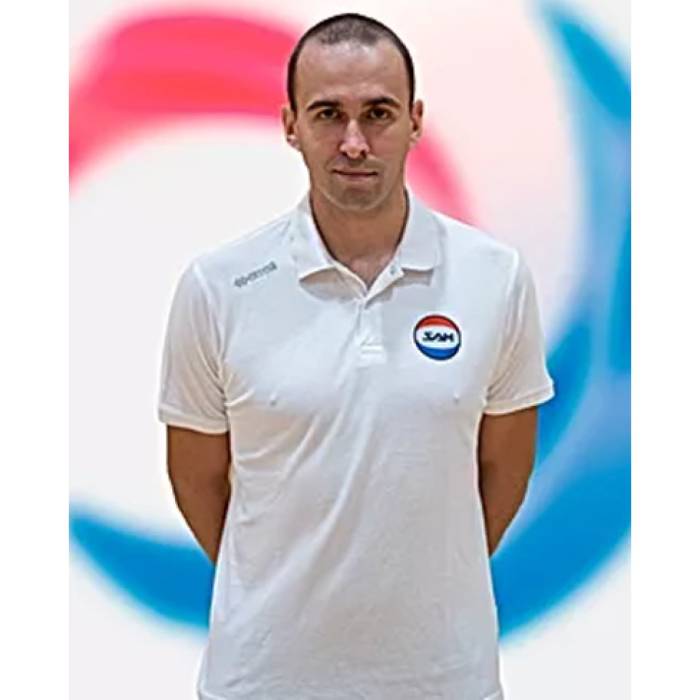 Foto de Dusan Mladjan, temporada 2021-2022