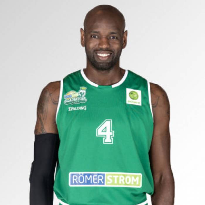 Foto de Jermaine Bucknor, temporada 2018-2019