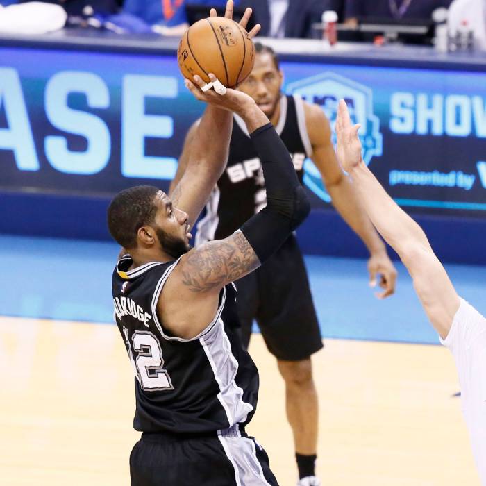 Foto di LaMarcus Aldridge, stagione 2015-2016