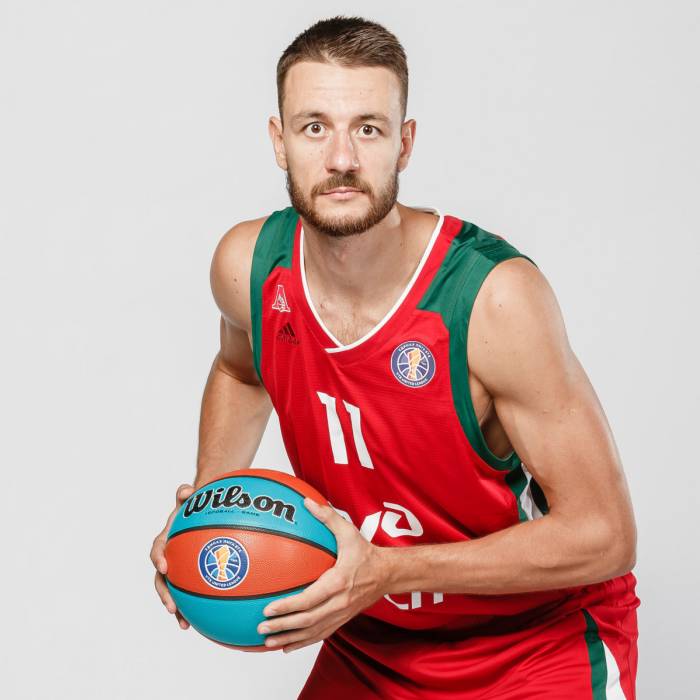 Photo of Stanislav Ilnitskiy, 2020-2021 season