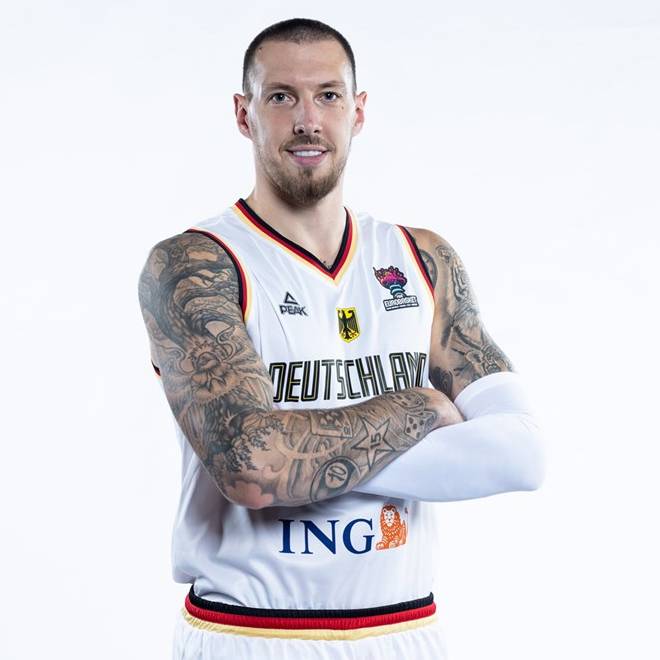 Foto de Daniel Theis, temporada 2022-2023