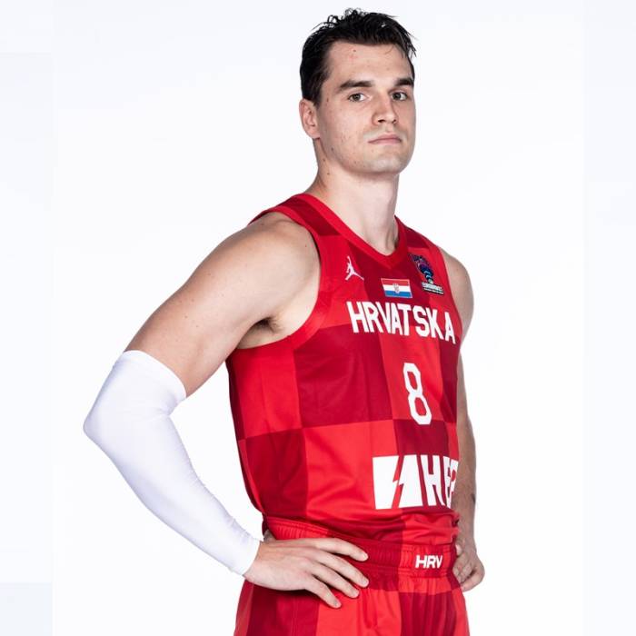 Foto di Mario Hezonja, stagione 2022-2023