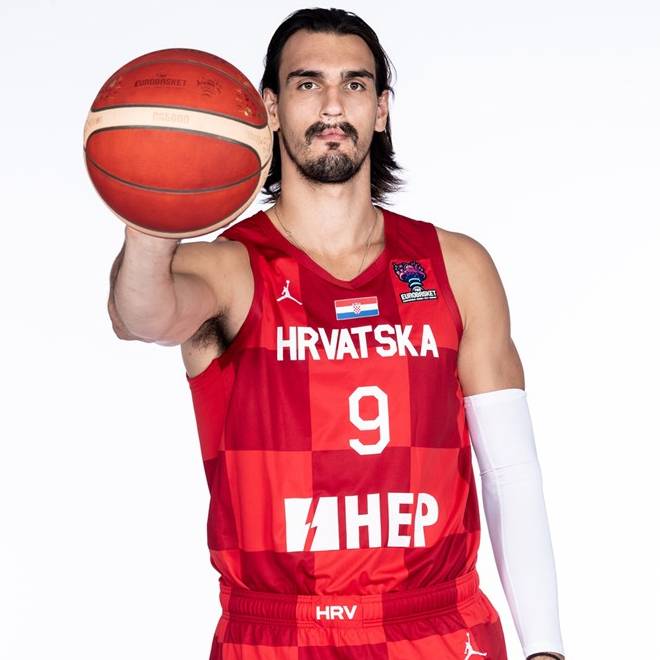 Foto di Dario Saric, stagione 2022-2023