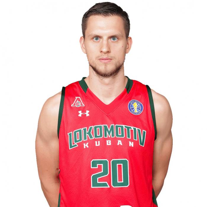 Foto de Mateusz Ponitka, temporada 2018-2019