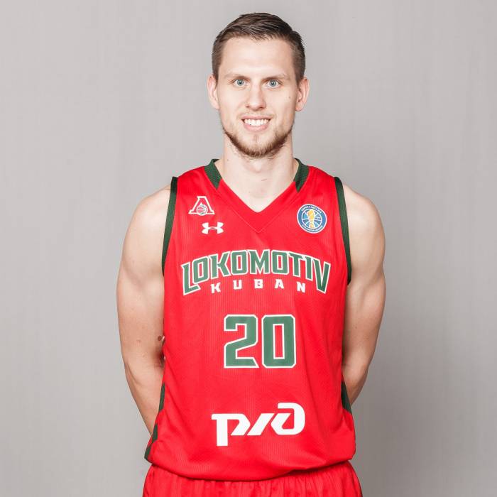 Foto de Mateusz Ponitka, temporada 2018-2019