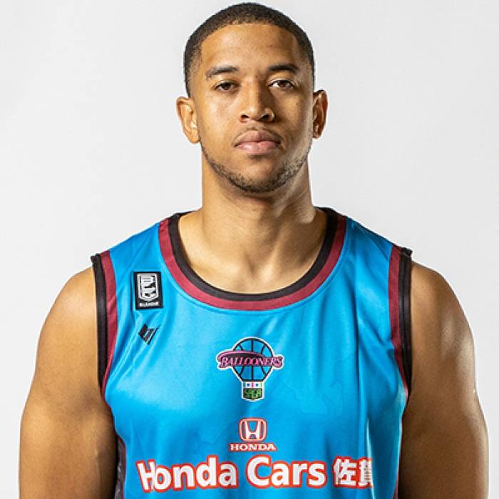 Foto de Myles Hesson, temporada 2021-2022