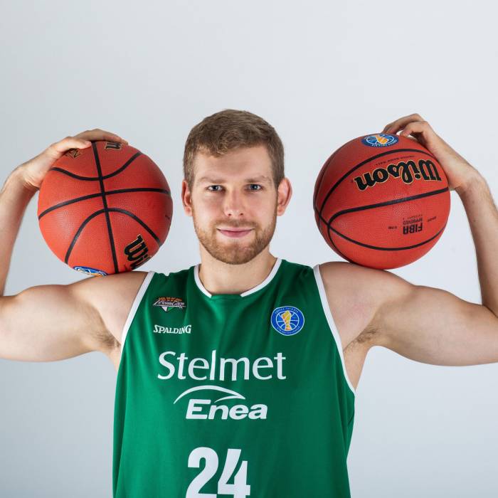 Foto di Michal Sokolowski, stagione 2018-2019