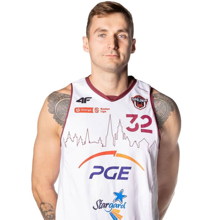 Photo of Kacper Mlynarski, 2021-2022 season