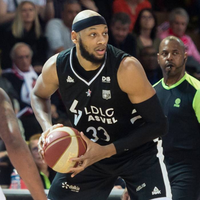 Foto de Adreian Payne, temporada 2019-2020