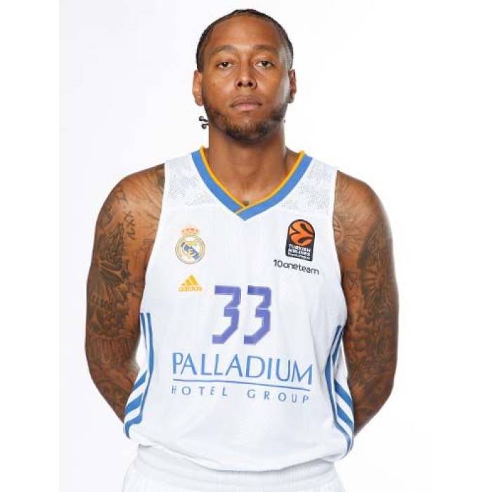 Foto de Trey Thompkins, temporada 2021-2022