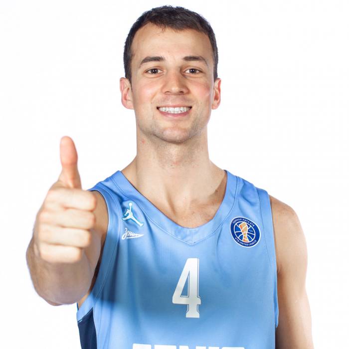 Foto de Kevin Pangos, temporada 2020-2021