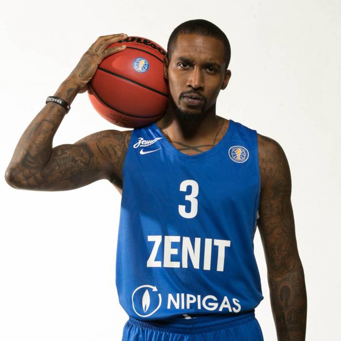 Foto de Brandon Jennings, temporada 2017-2018