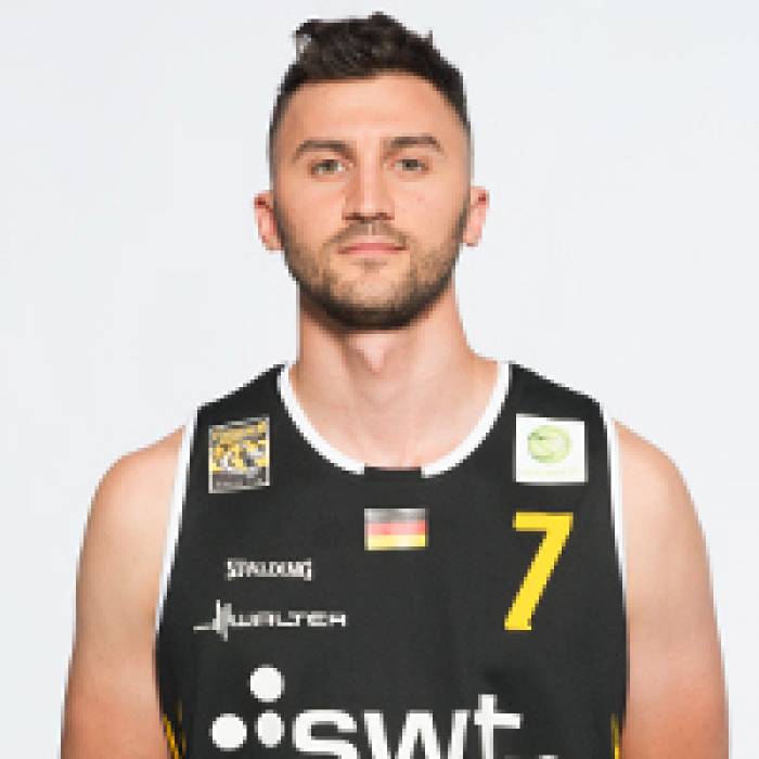 Foto di Besnik Bekteshi, stagione 2018-2019