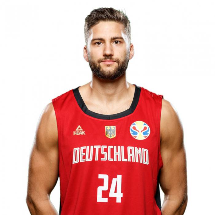 Photo of Maximilian Kleber, 2019-2020 season