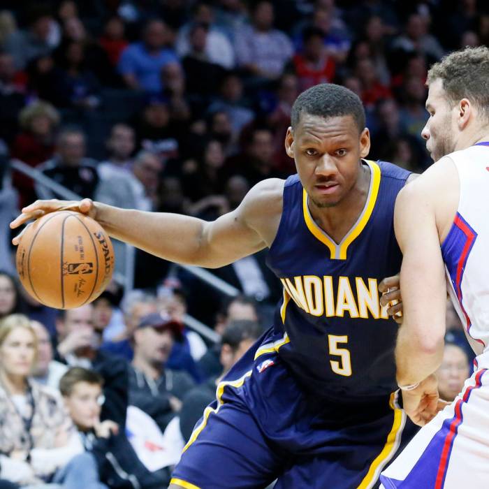 Foto de Lavoy Allen, temporada 2015-2016