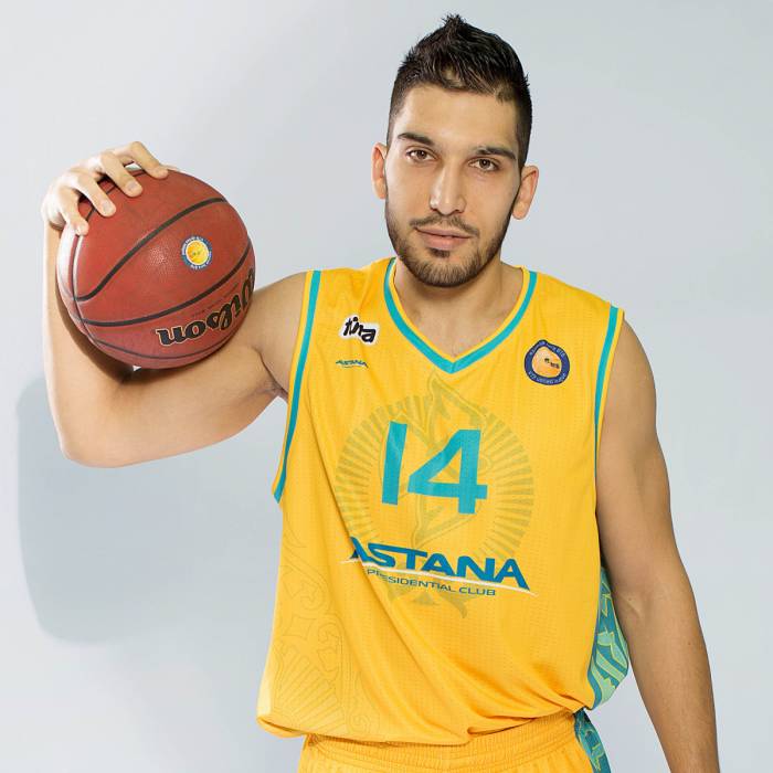 Photo of Leonidas Kaselakis, 2016-2017 season
