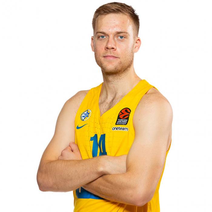 Photo of Nate Wolters, 2019-2020 season