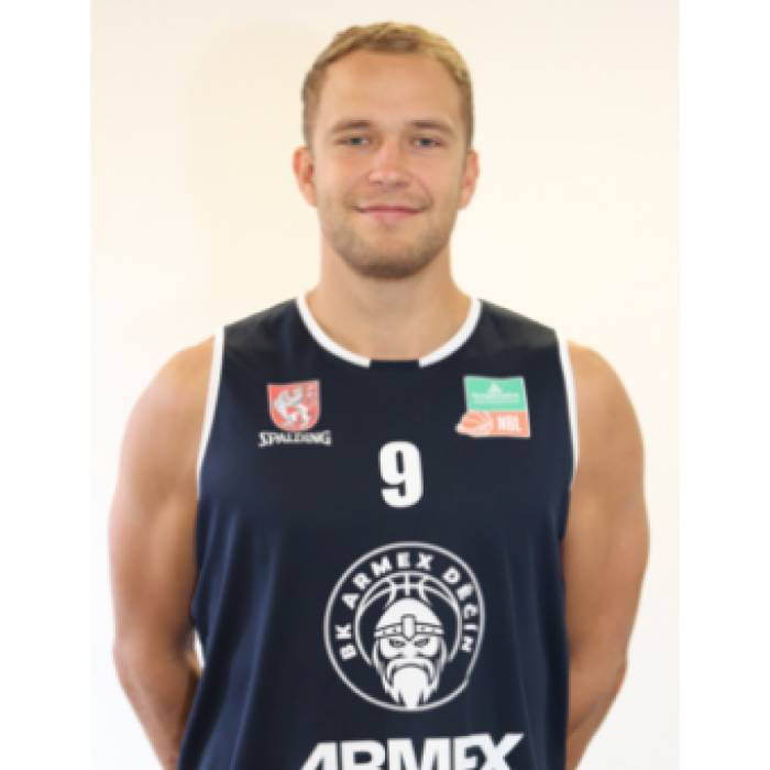 Foto de Ondrej Siska, temporada 2021-2022