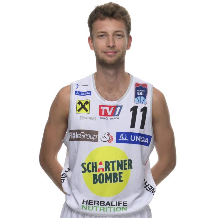 Photo de Lukas Schartmuller, saison 2020-2021