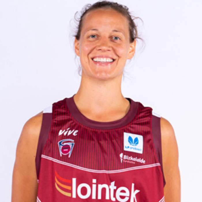 Foto de Angela Bjorklund, temporada 2021-2022