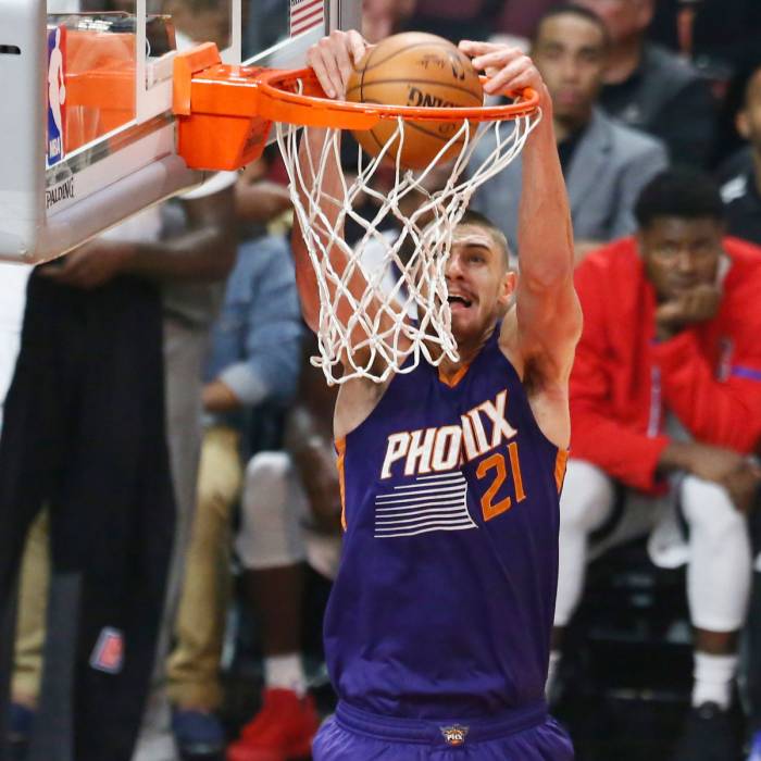 Foto de Alex Len, temporada 2016-2017