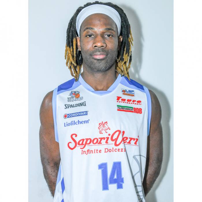 Photo de Bobby Jones, saison 2019-2020