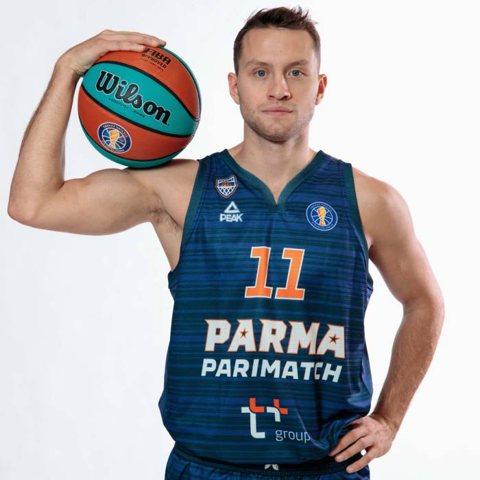 Photo of Marcel Ponitka, 2021-2022 season