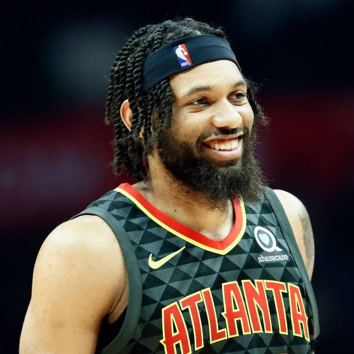 Photo of DeAndre' Bembry, 2018-2019 season