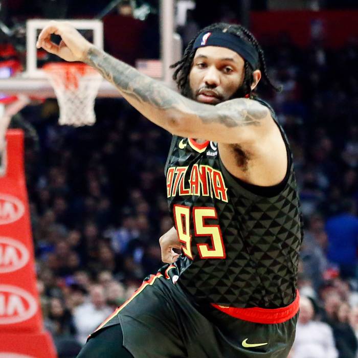 Photo of DeAndre' Bembry, 2018-2019 season