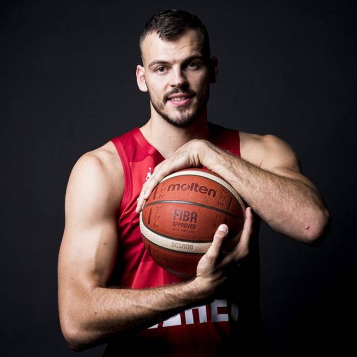 Foto de Ante Zizic, temporada 2021-2022