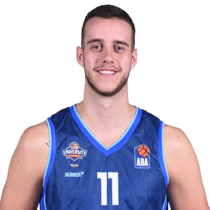 Photo de Vasilije Bacovic, saison 2021-2022