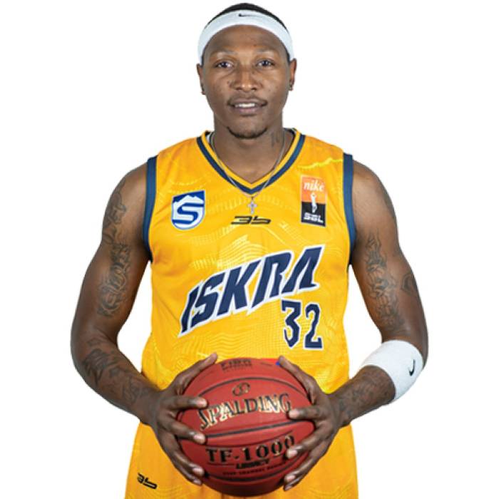 Foto de Garrius Holloman, temporada 2021-2022